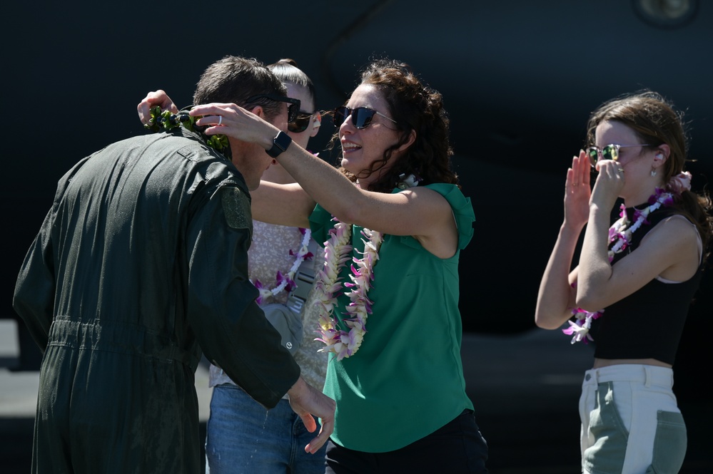 Col. Fisher's fini flight