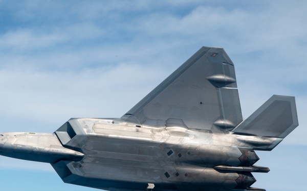 Raptors train with flares