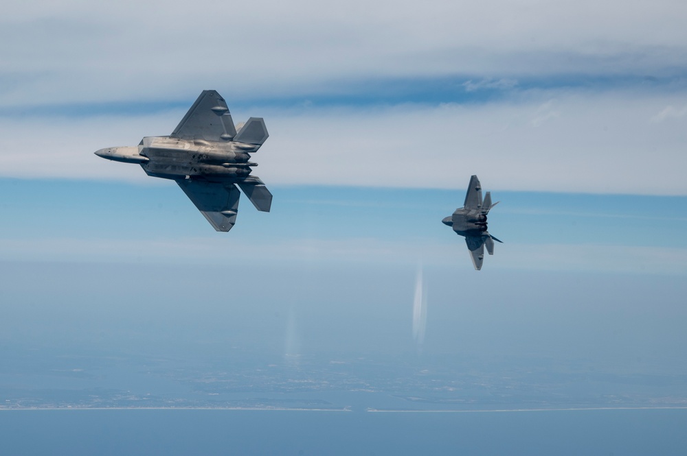 Raptors train with flares