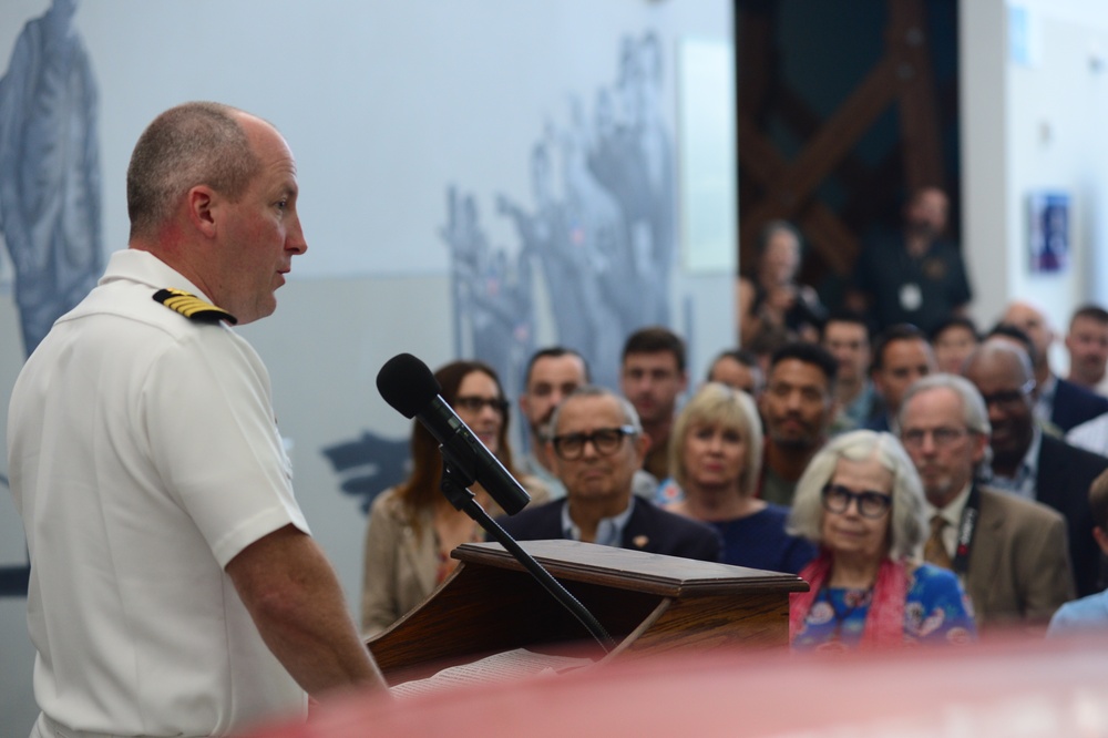 Navy's Pacific Fleet Logistics Support Squadron Holds Change of Command