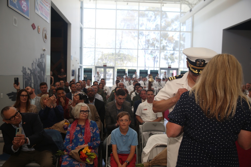 Navy's Pacific Fleet Logistics Support Squadron Holds Change of Command