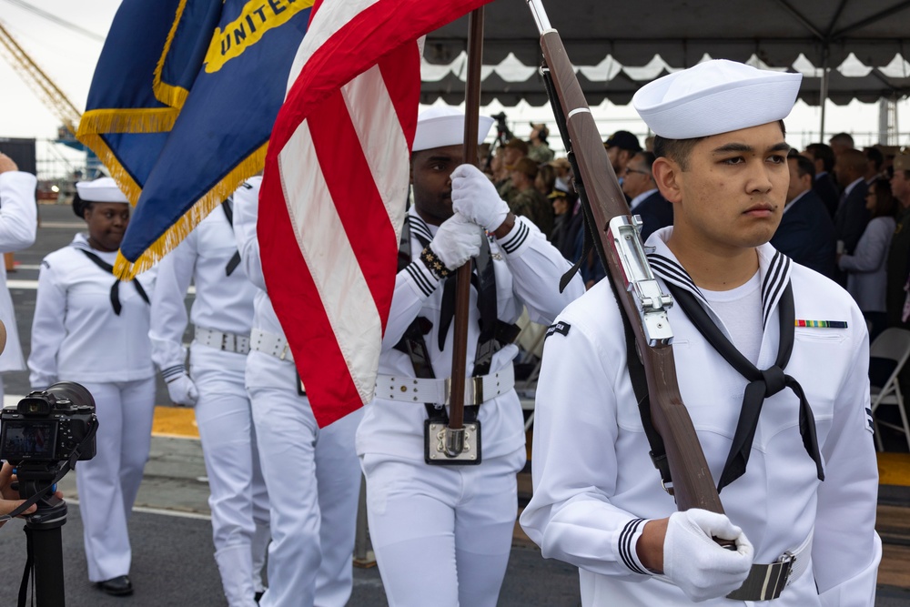 Abraham Lincoln conducts change of command ceremony