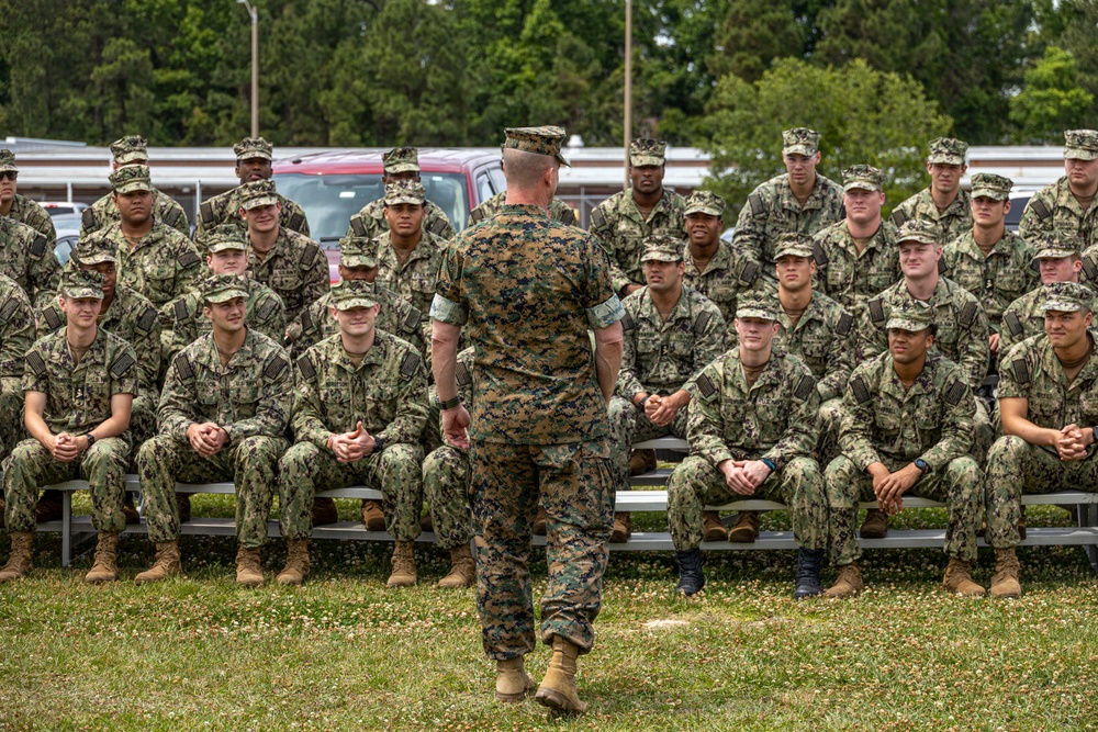 Midshipmen Arrive at Camp Lejeune for PROTRAMID