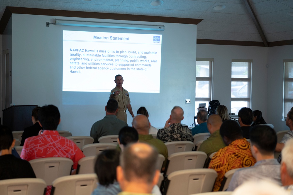 Navy Facilities Engineering Command Hawaii Hosts Government Procurement Industry Forum