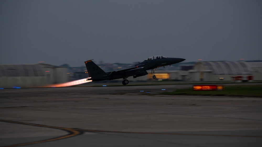 Strike Eagles support Southern Beach