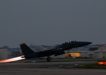 Strike Eagles support Southern Beach