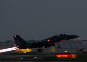 Strike Eagles support Southern Beach