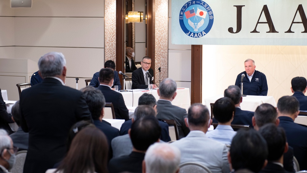 Japan and American forces share goodwill at annual reception