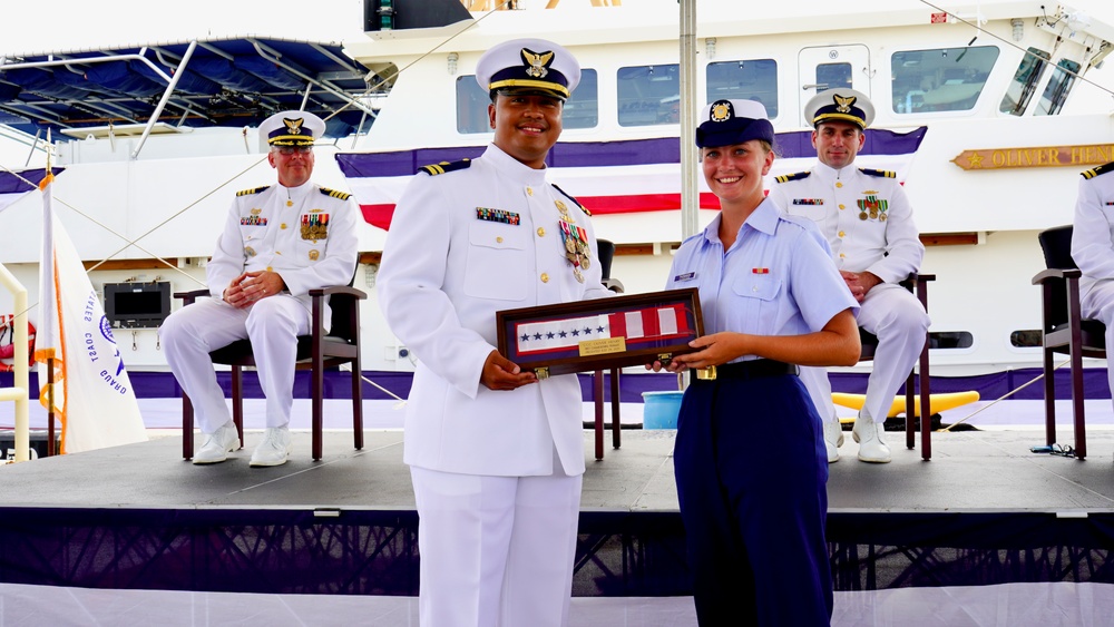 New commanding officer at helm of USCGC Oliver Henry (WPC 1140)