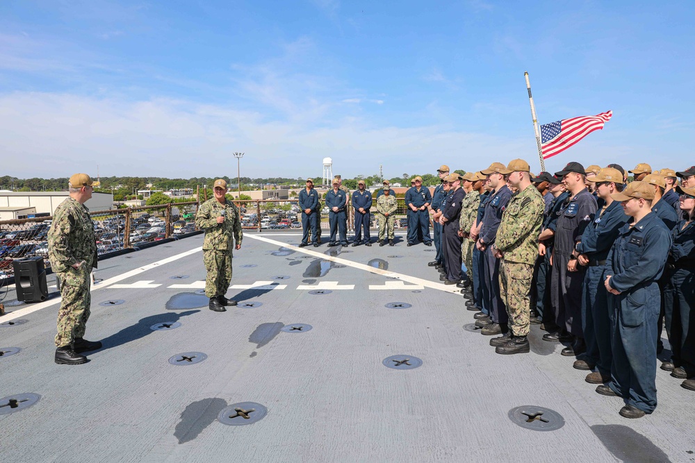 USS Carter Hall Receives Battle 'E' Award