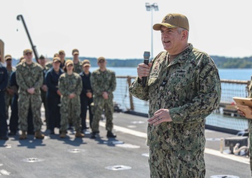 USS Carter Hall Receives Battle 'E' Award