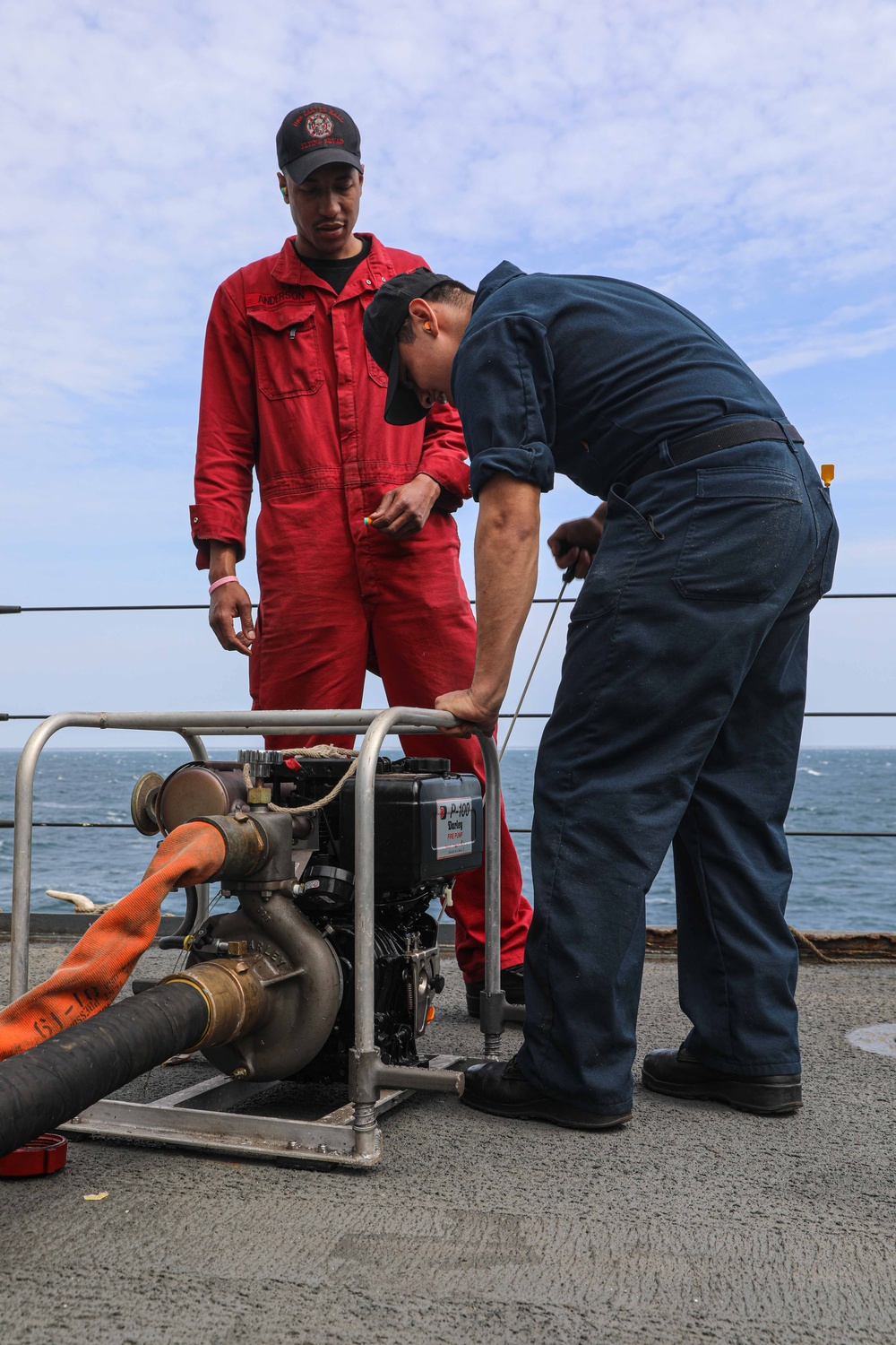 USS Carter Hall Conducts Damage Control Training during COMPTUEX