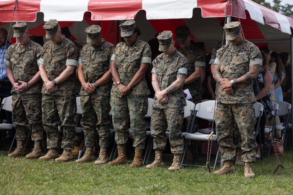 V1/2 Battalion Change of Command