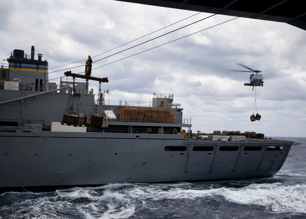 USS George H.W. Bush (CVN 77) Ordnance Transfer