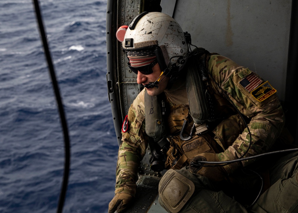 DVIDS - Images - USS George H.W. Bush (CVN 77) Transits Atlantic Ocean ...