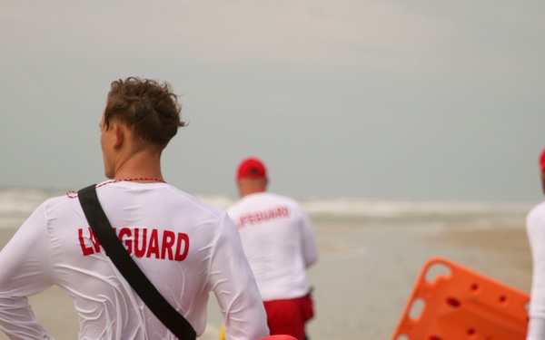 Marine Lifeguards and FESD Conduct Joint Beach Emergency Exercise