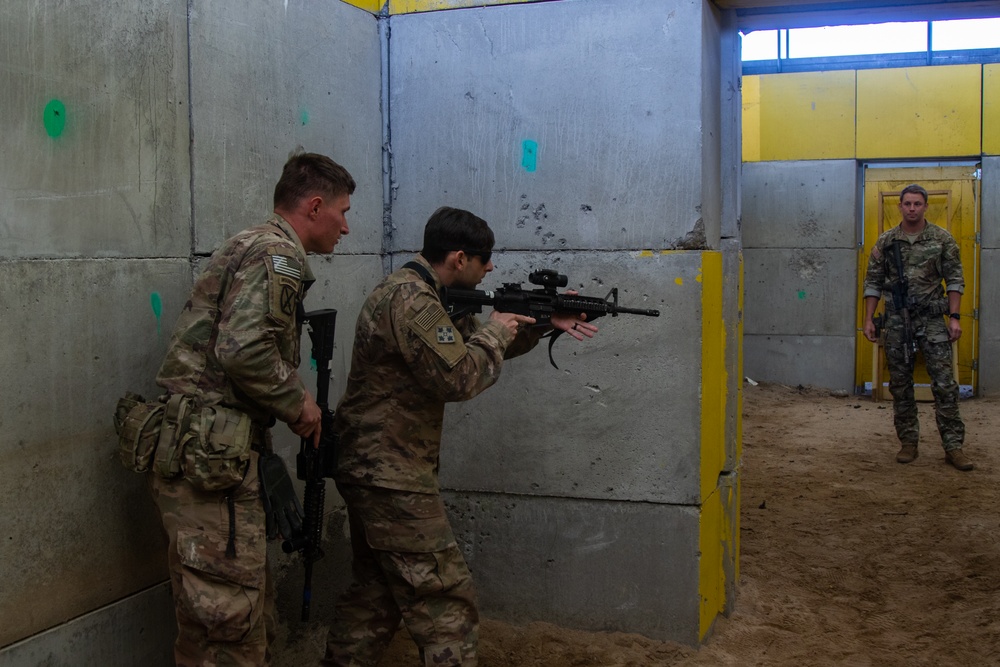 10th Mountain Division Receives Training from 3rd Special Forces Group (Airborne)