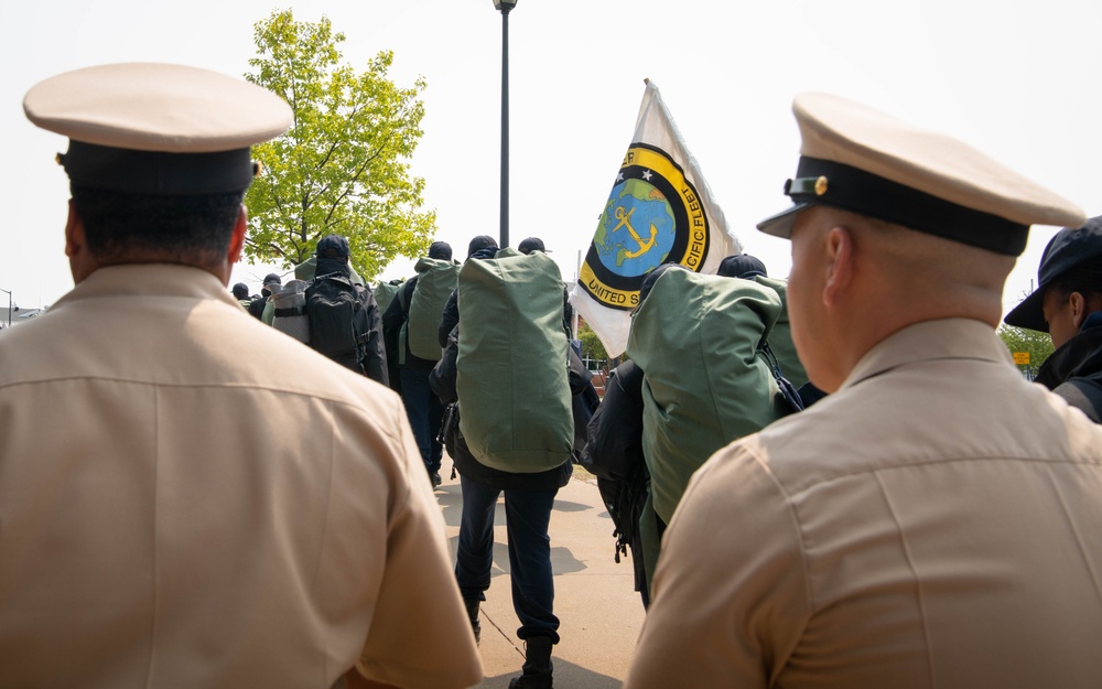 Commander, U.S. Pacific Fleet Staff Visits Recruit Training Command