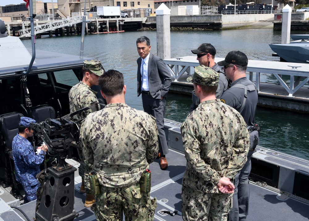 Amb. Tamaki Tsukada Visits Naval Special Warfare Command