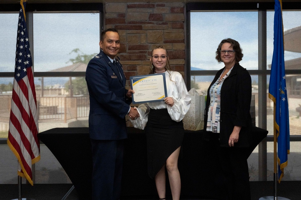 Holloman hosts Project SEARCH program