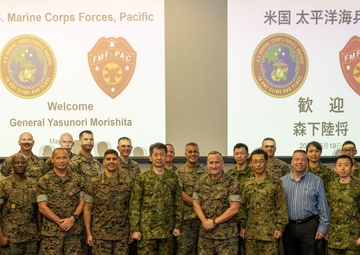 MARFORPAC COMMANDER MEETS WITH COMMANDER OF JGSDF