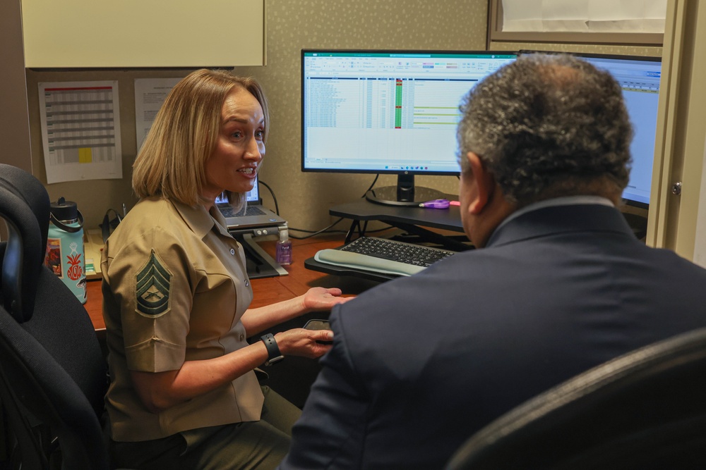 SECNAV Carlos Del Toro visits Quantico