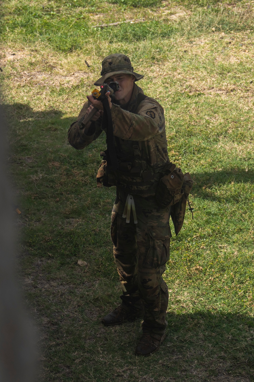 U.S. Soldiers Conduct Beach Insertion Training at MCBH