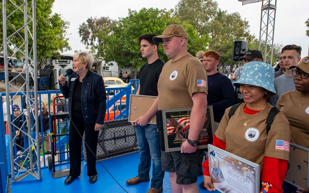 USS Essex Sailors Volunteer at Car Show