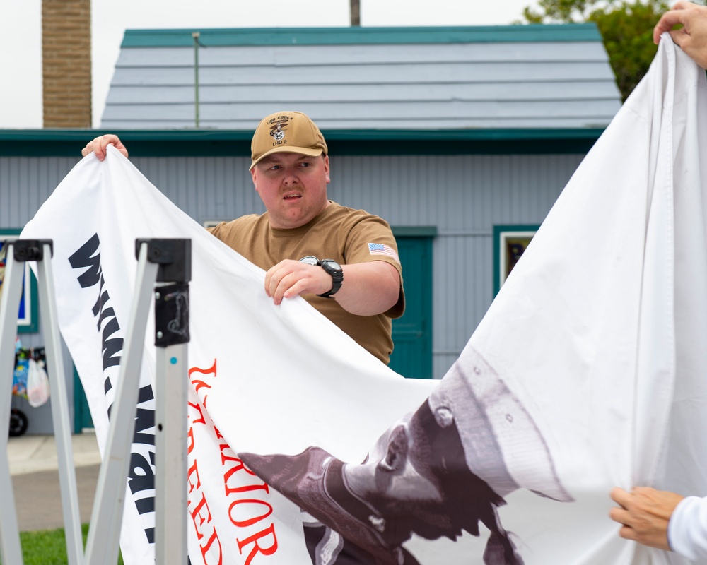 USS Essex Sailors Volunteer at Car Show