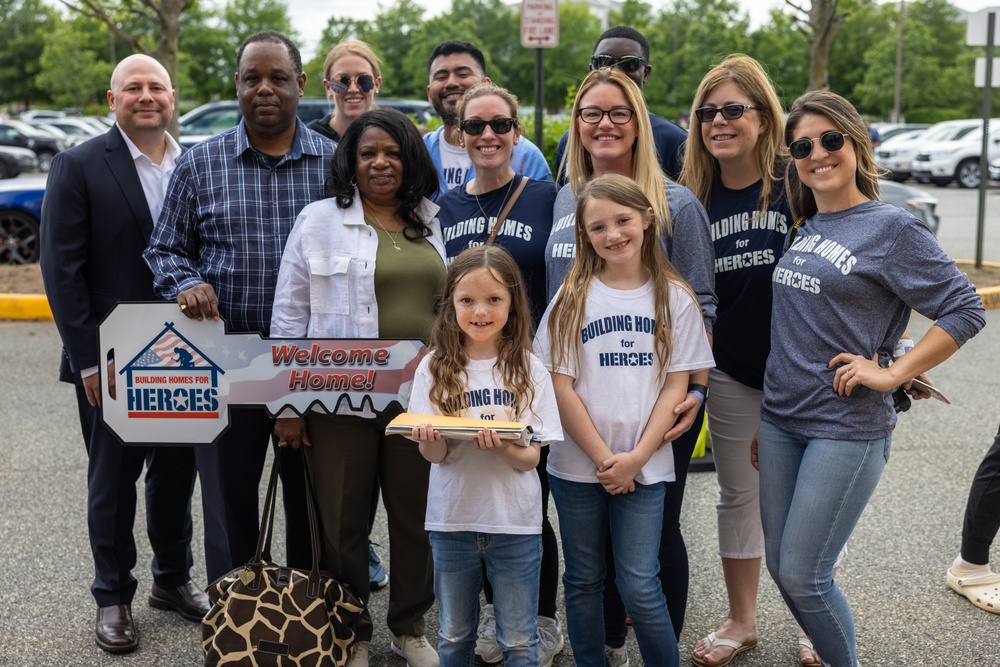 Army veteran gifted house during Marine Corps Historic Half Healthy Lifestyle Expo Opening Ceremony