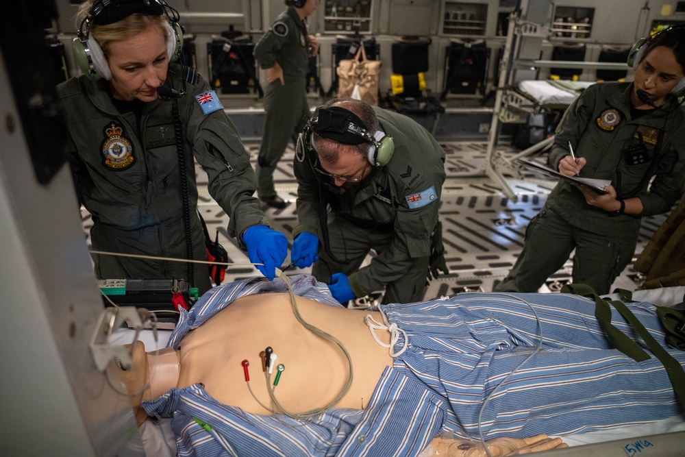 USAF, RAAF conduct aeromedical training during Global Dexterity