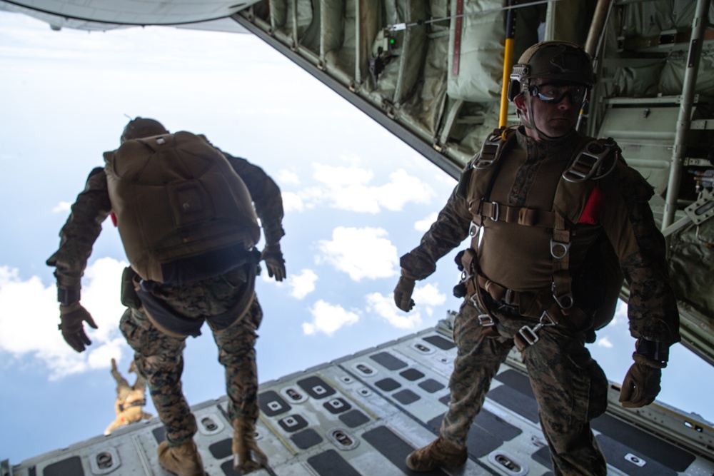 3d Recon Joint Para Ops with 320th Special Tactics Squadron