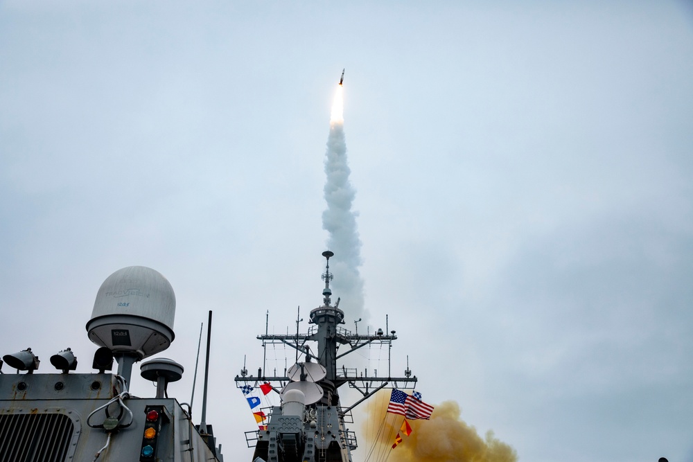 USS Porter Participates in Formidable Shield 2023