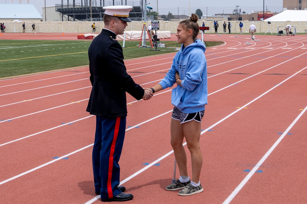 Marine Corps Recruiting Command Presents Award at the NJCAA Outdoor Track and Field National Championships