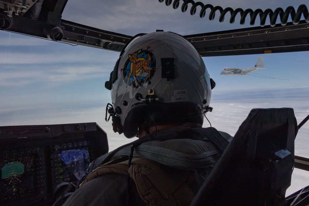 VMM 262 and VMGR 152 Conduct Aerial Refuel for ACMEX
