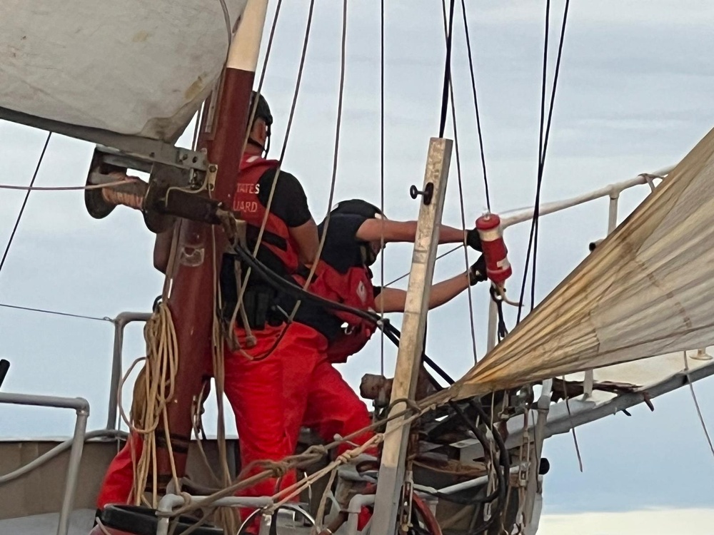 U.S. Coast Guard Cutter Joseph Gerczak assists disabled vessel, rescues mariner