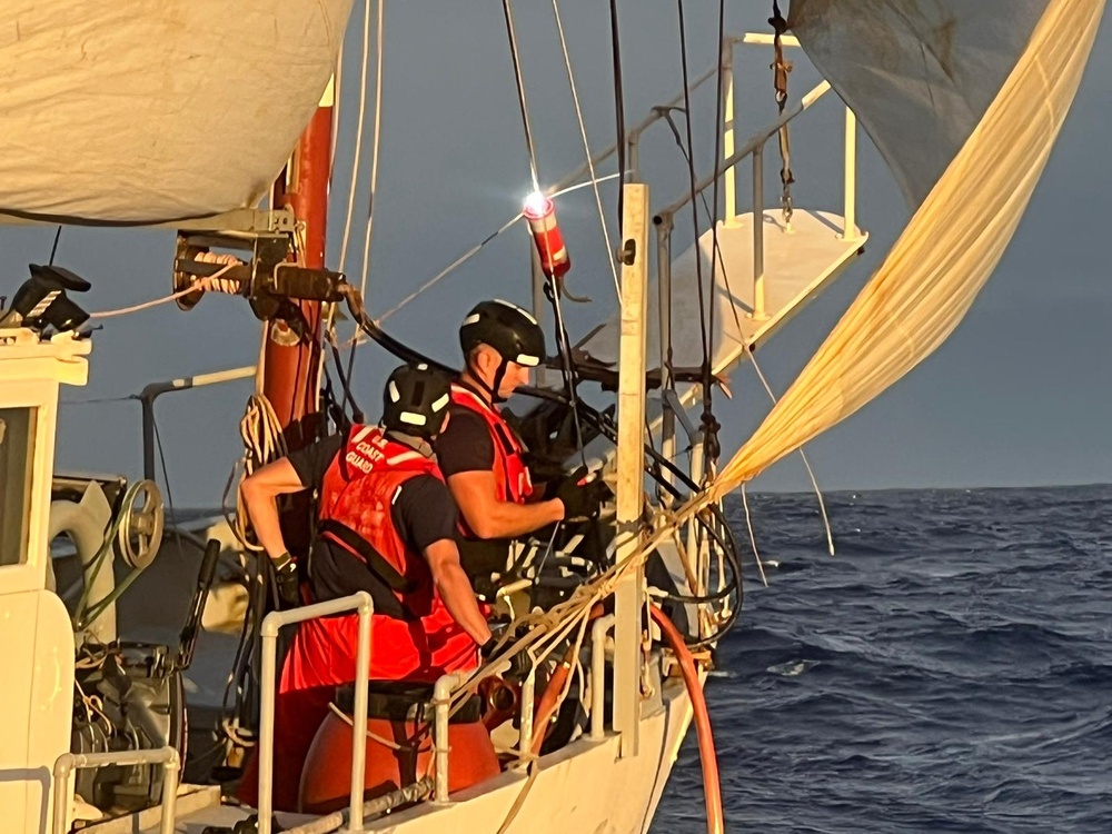 U.S. Coast Guard Cutter Joseph Gerczak assists disabled vessel, rescues mariner