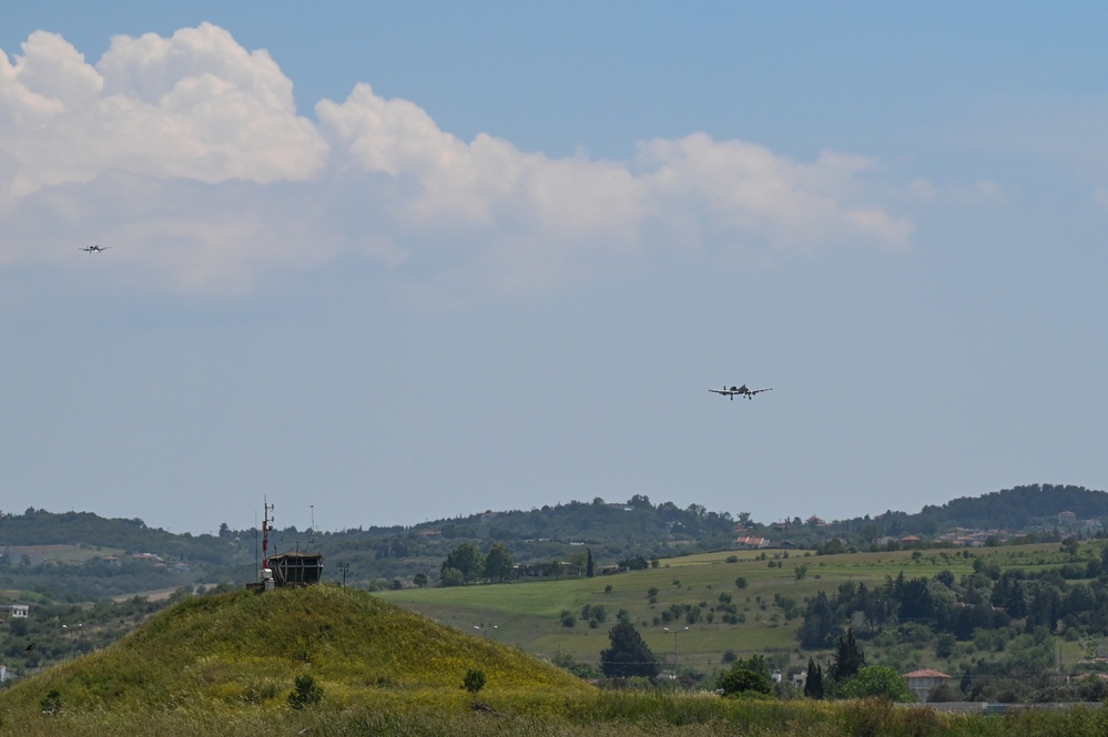 A-10s arrive at Thessaloniki Air Base from Zaragoza, Spain