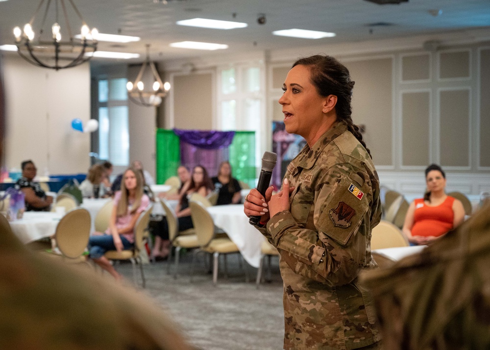 Team Shaw gives back to Military Spouses