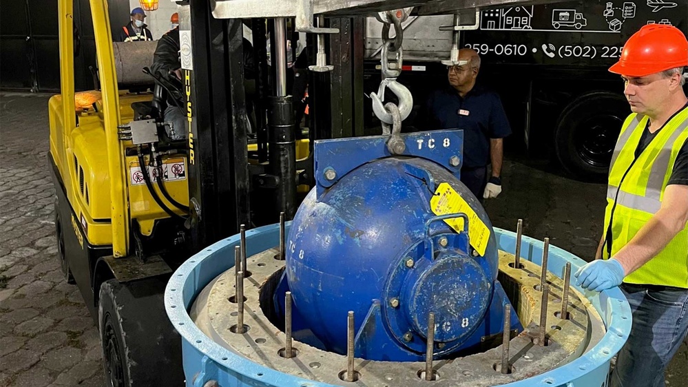 Cobalt-60 sources being loaded into transport container