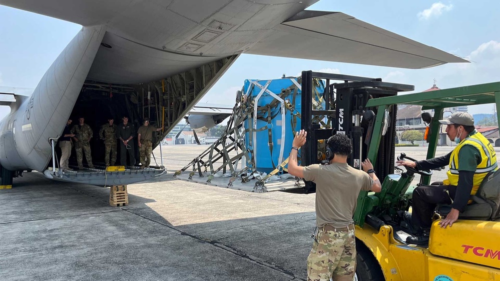 US Air Force C-130 crew loading the Cobalt-60 sources