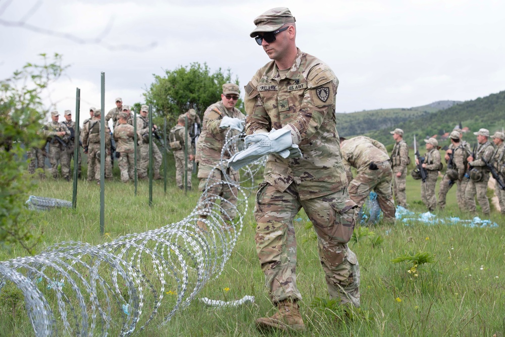 Immediate Response 23 - Maine Army National Guard Demonstrates Concertina Wire To Montenegro Military