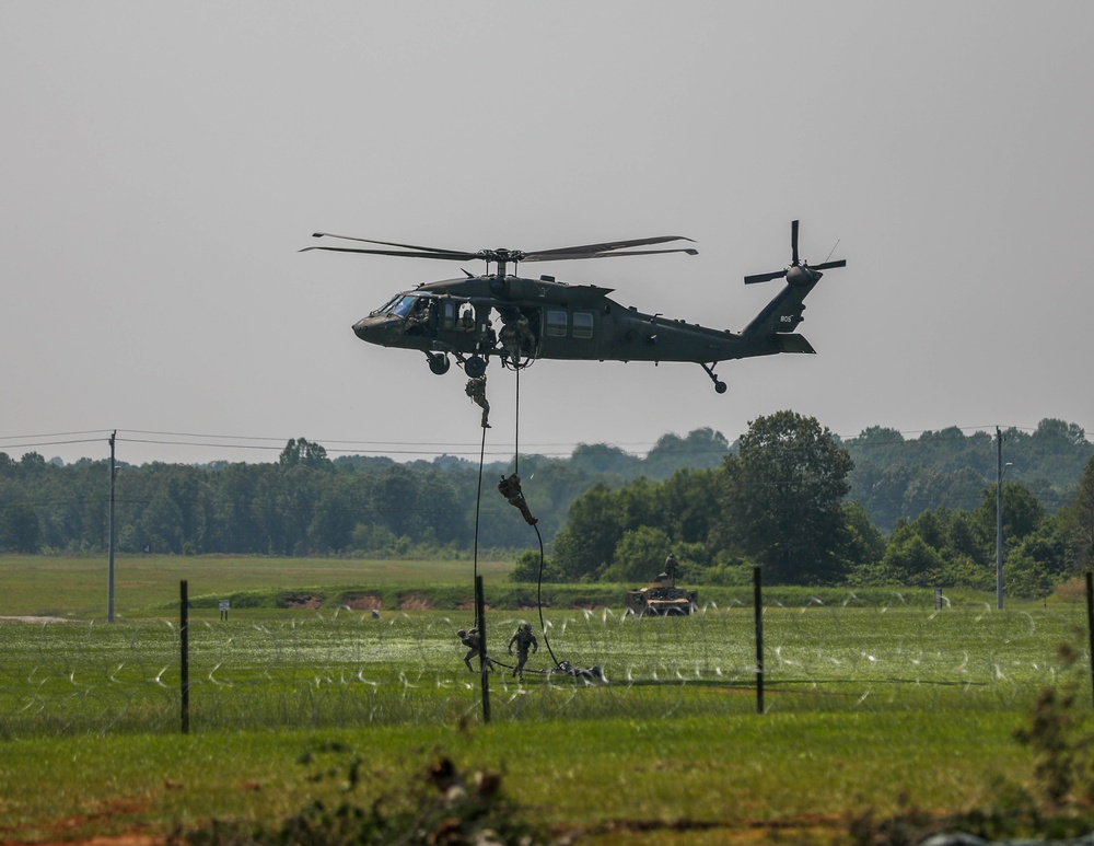WOE Air Assault Demonstration 2023