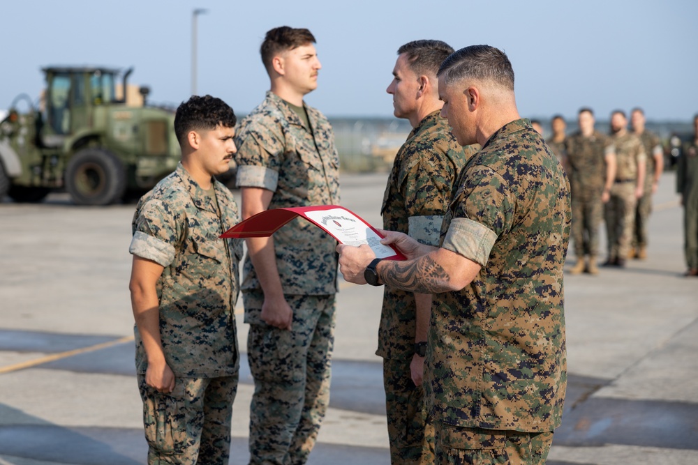 U.S. Marines from VMU-2 awarded for responding to a vehicle crash