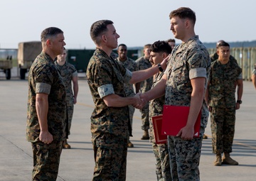 U.S. Marines from VMU-2 awarded for responding to a vehicle crash