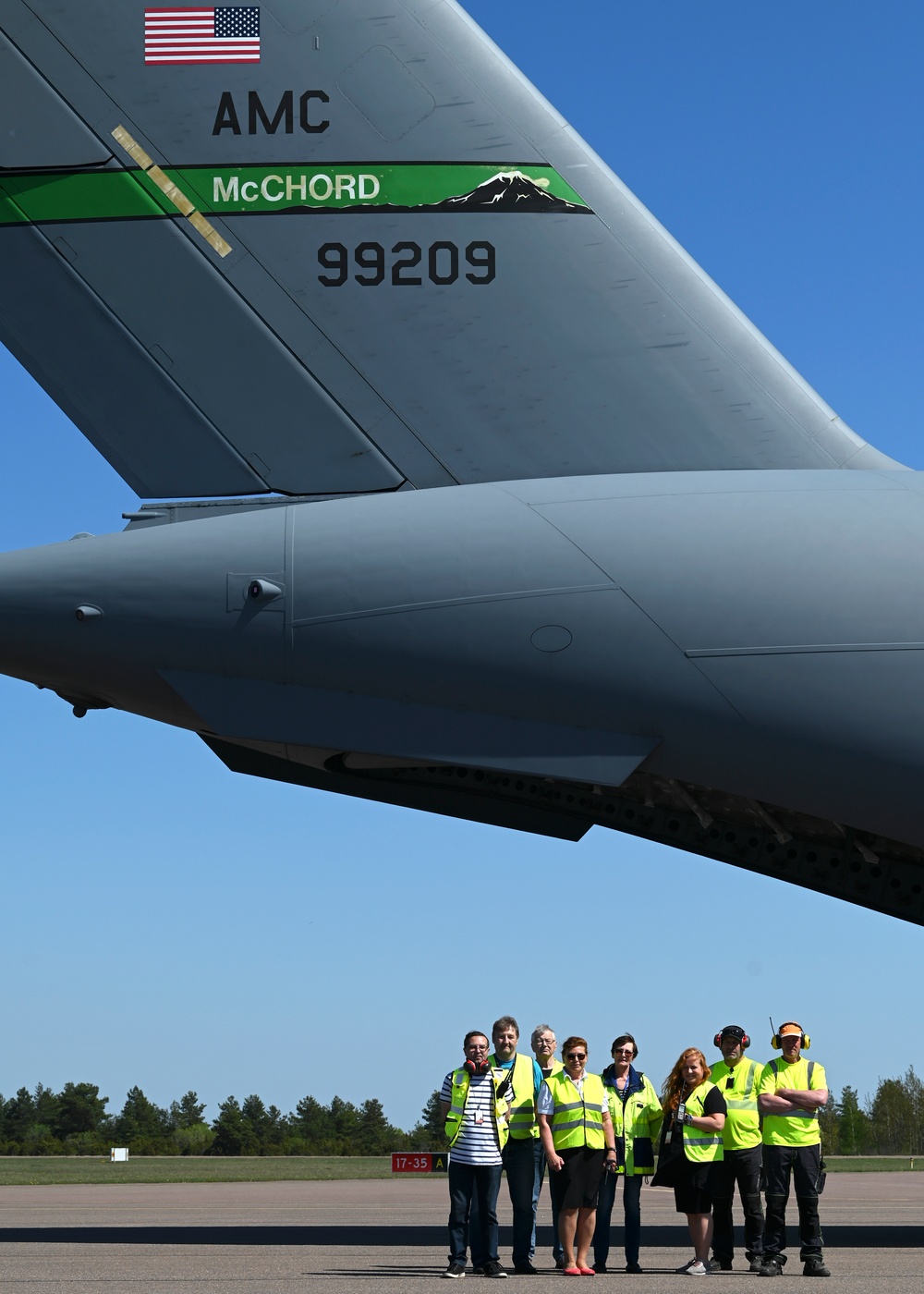 7 EAS transports HIMARS to Estonia