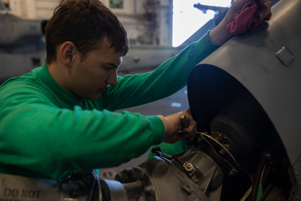 HSC 26 Sailors Conduct Maintenance