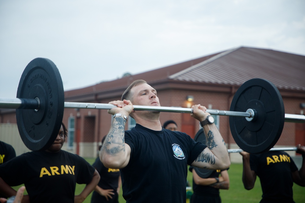 Fittest Hellraiser monthly physical fitness competition, 3rd Division Sustainment Brigade