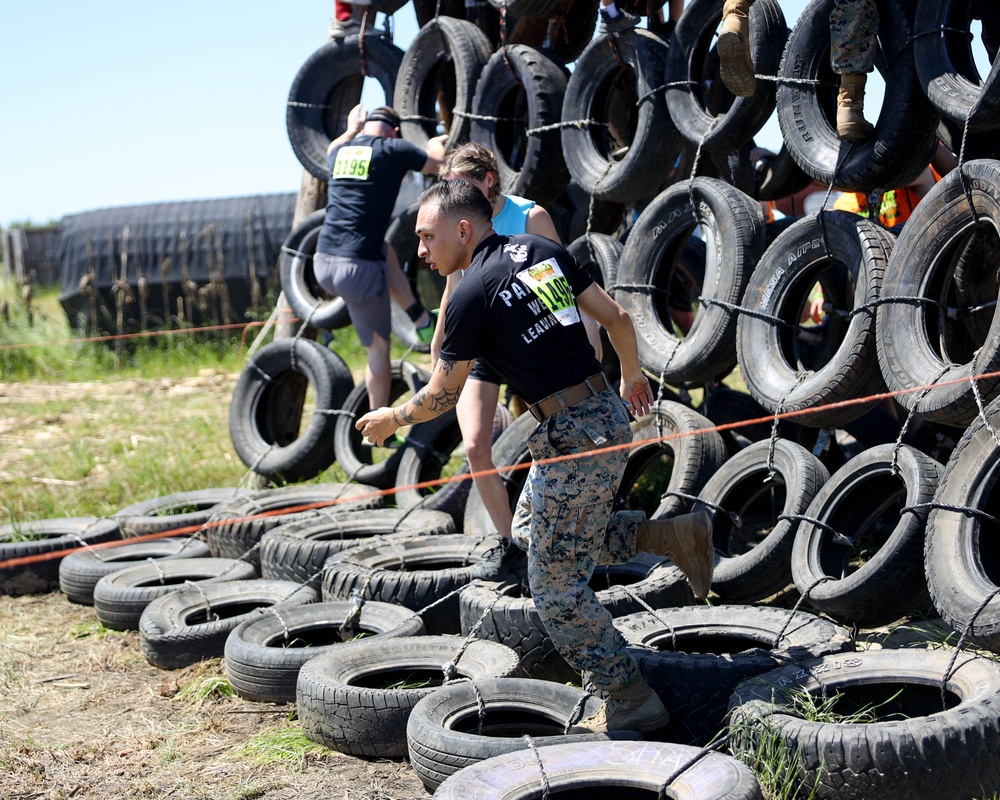 DVIDS Images Sacramento Marines at Shasta Mud Run [Image 2 of 9]