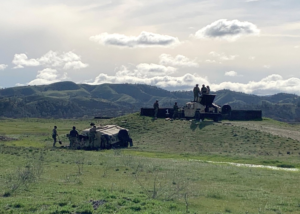 EOD Mobile Unit 3 Conducts EOD Warfare Specialist Training